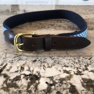 Vineyard Vines Boys’ Size 30 Whale Club Belt